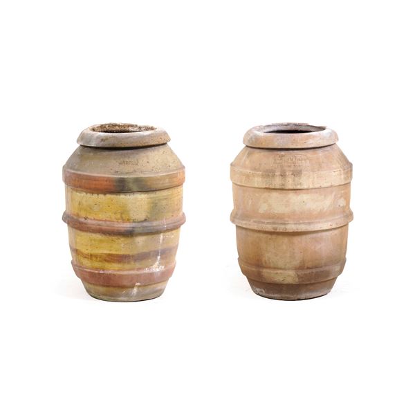 Coppia di orci in terracotta. Toscana XIX secolo