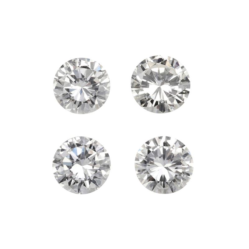 Four brilliant-cut diamonds weighings 0.70, 0.71, 0.71 and 0.74 carats  - Auction Fine Jewellery - Cambi Casa d'Aste