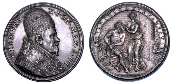 STATO PONTIFICIO. CLEMENTE X (Emilio Altieri), 1670-1676. Medaglia in argento 1672/A. III. Opere di carità del Pontefice verso i suoi sudditi.