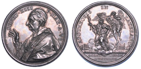 STATO PONTIFICIO. BENEDETTO XIII (Pier Francesco Vincenzo Maria Orsini), 1724-1730. Medaglia annuale in argento 1729/A. VI. Iscrizione nel libro dei Santi di Giovanni Nepomuceno.