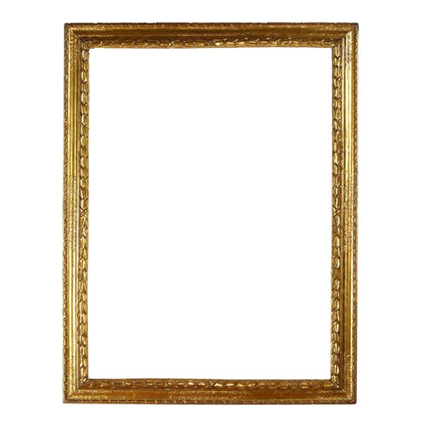 Cornice in legno intagliato e dorato. Emilia XVIII secolo