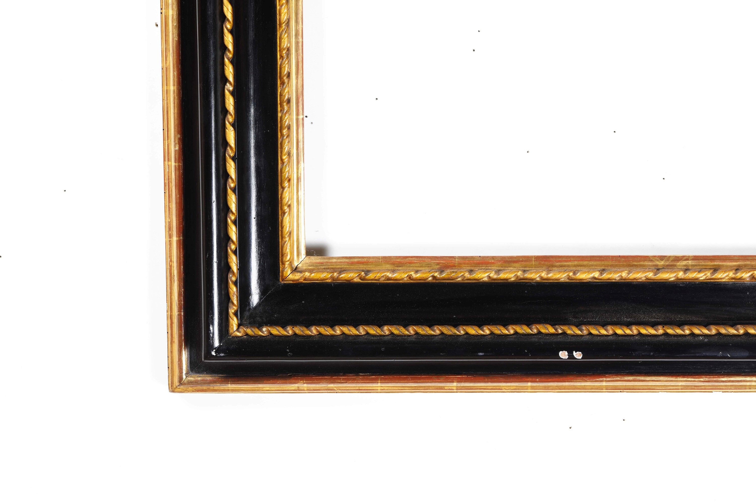Cornice in Legno Ebanizzato e Dorato. Roma XVII Secolo