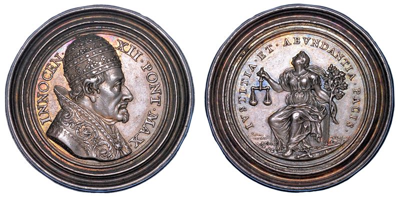 STATO PONTIFICIO. INNOCENZO XII (Antonio Pignatelli), 1691-1700. Medaglia in argento s.d. Sforzi del Pontefice per ottenere la pace fra i popoli.  - Auction Numismatics - Medals and popes - II - Cambi Casa d'Aste