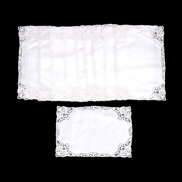 Undici tovagliette americane con dodici tovaglioli, XX secolo 