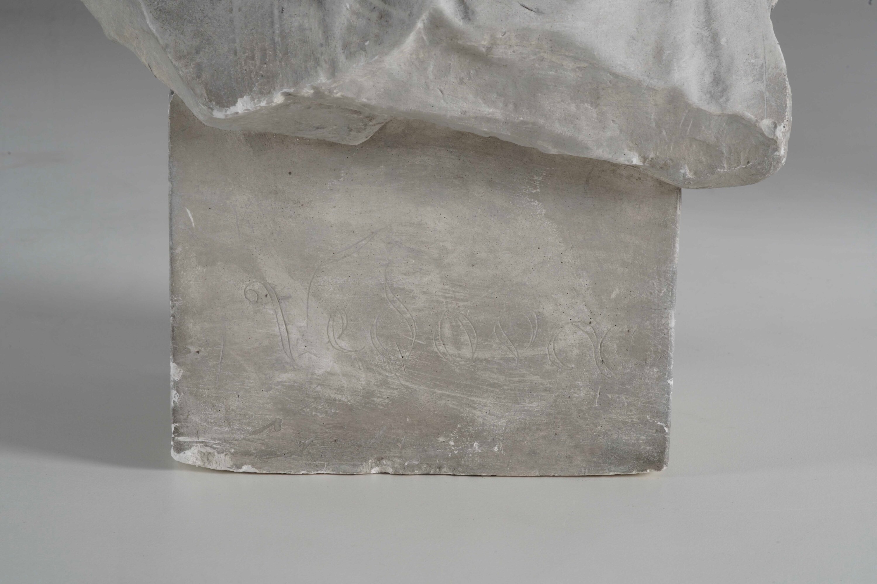 Adolfo Wildt - Atte, scultura in gesso