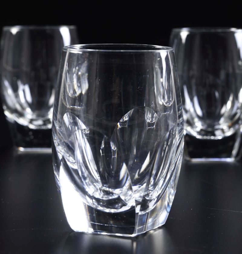 Sei bicchieri. Cecoslovacchia, probabilmente Manifattura Moser, XX secolo.  - Asta Arredi per la Tavola - Cambi Casa d'Aste