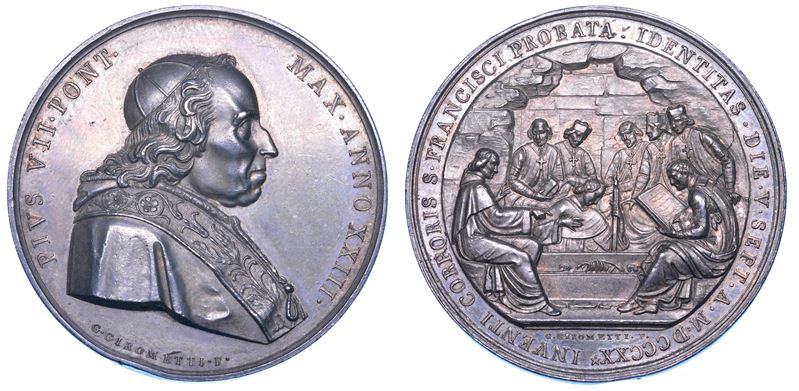 STATO PONTIFICIO. PIO VII (Barnaba Chiaramonti), 1800-1823. Medaglia annuale in argento 1820/A. XXIII. Ritrovamento e riconoscimento del corpo di San Francesco d'Assisi.  - Auction Numismatics - Medals and popes - II - Cambi Casa d'Aste