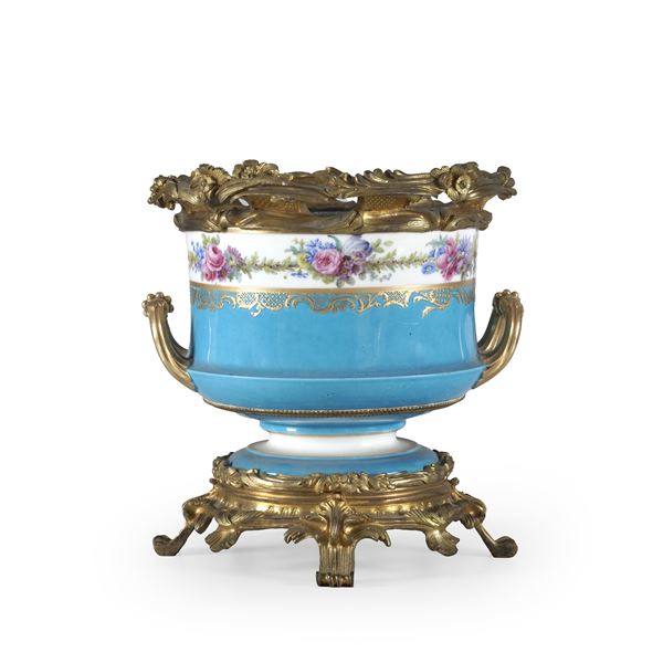 Cachepot. Francia, XIX secolo.