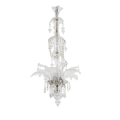 Lampadario in Cristallo con Prismi Pendenti e Foglie Incise