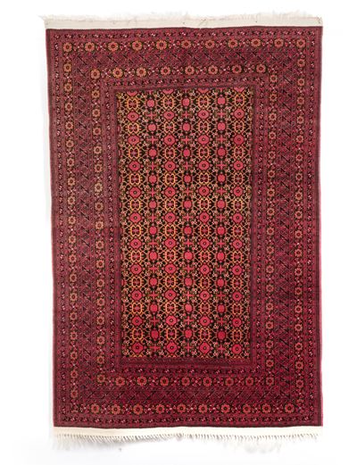 Tappeto Beshir, ovest Turkestan, metà XX secolo, cm 200x291
