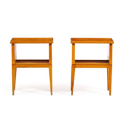 Coppia di Comodini. XX Secolo