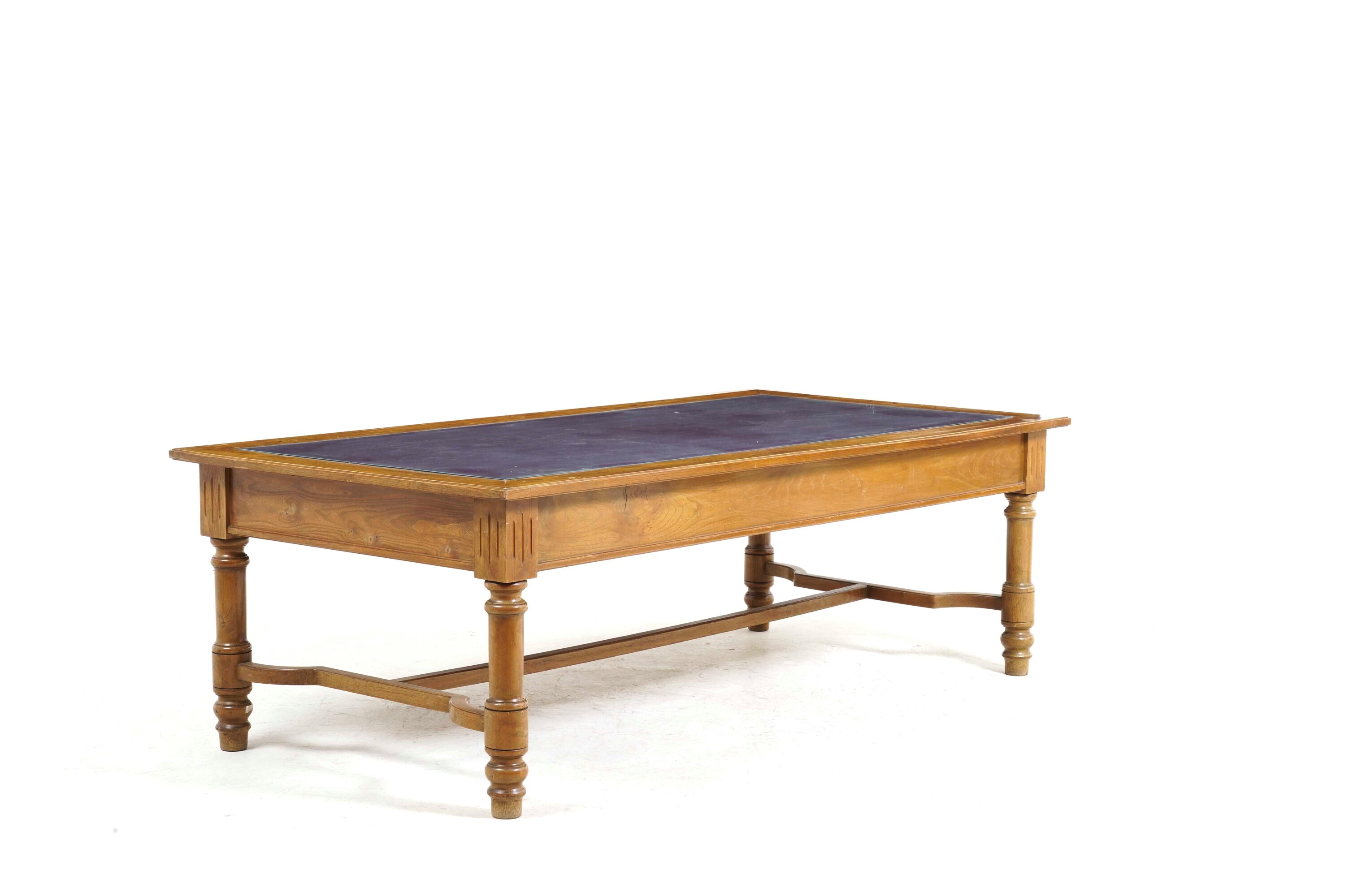 Grande Scrivania in Legno Chiaro Gambe Tornite