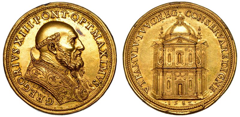 STATO PONTIFICIO GREGORIO XIII (Ugo Boncompagni), 1572-1585 Medaglia in bronzo dorato 1582. Costruzione della chiesa di San Gregorio Magno a Monte Porzio Catone.  - Auction Numismatics - Medals and popes - II - Cambi Casa d'Aste