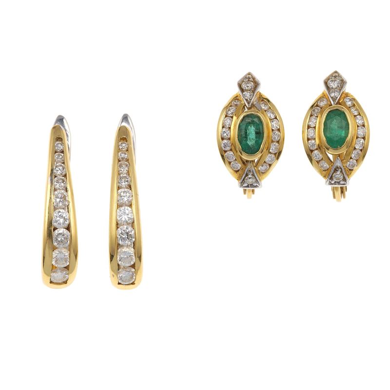 Lotto composto da due paia di orecchini con diamanti e smeraldi  - Asta Gioielli - Cambi Casa d'Aste