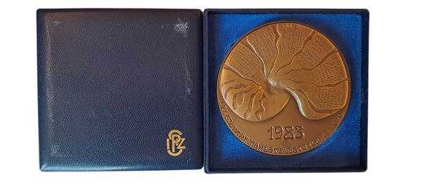 Italia 1982. Medaglia in bronzo (gr. 290)