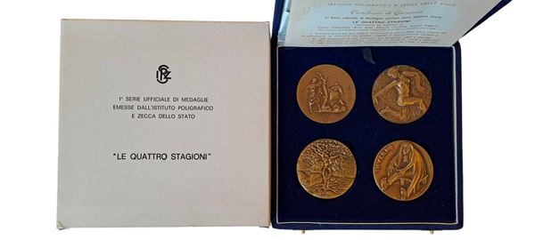 Italia 1979. Set di 4 medaglie in bronzo