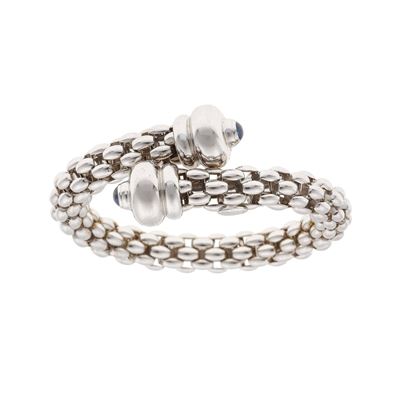 Fope. Bracciale Rigido con Due Piccoli Zaffiri Taglio Cabochon