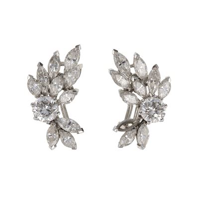 Orecchini con Diamanti Taglio Brillante e a Marquise per Totale Carati 5.40 Circa