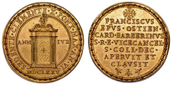 STATO PONTIFICIO. CLEMENTE X (Emilio Altieri),  1670-1676. Medaglia in bronzo dorato 1675/A. VI. A. Jub. Apertura e chiusura della Porta Santa della Basilica Ostiense.
