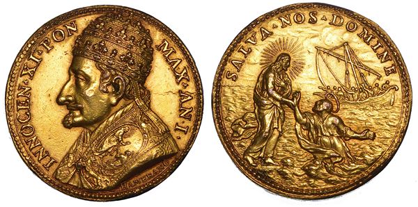 STATO PONTIFICIO. INNOCENZO XI (Benedetto Odescalchi di Como), 1676-1689. Medaglia annuale in bronzo dorato 1677/A. I. Elezione al pontificato.