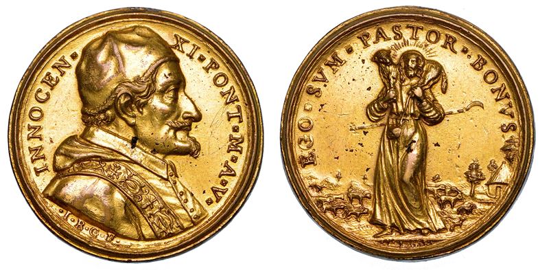 STATO PONTIFICIO. INNOCENZO XI (Benedetto Odescalchi), 1676-1689. Medaglia in bronzo dorato A. V (1681). Il Papa Buon Pastore di anime.  - Auction Numismatics - Medals and popes - II - Cambi Casa d'Aste