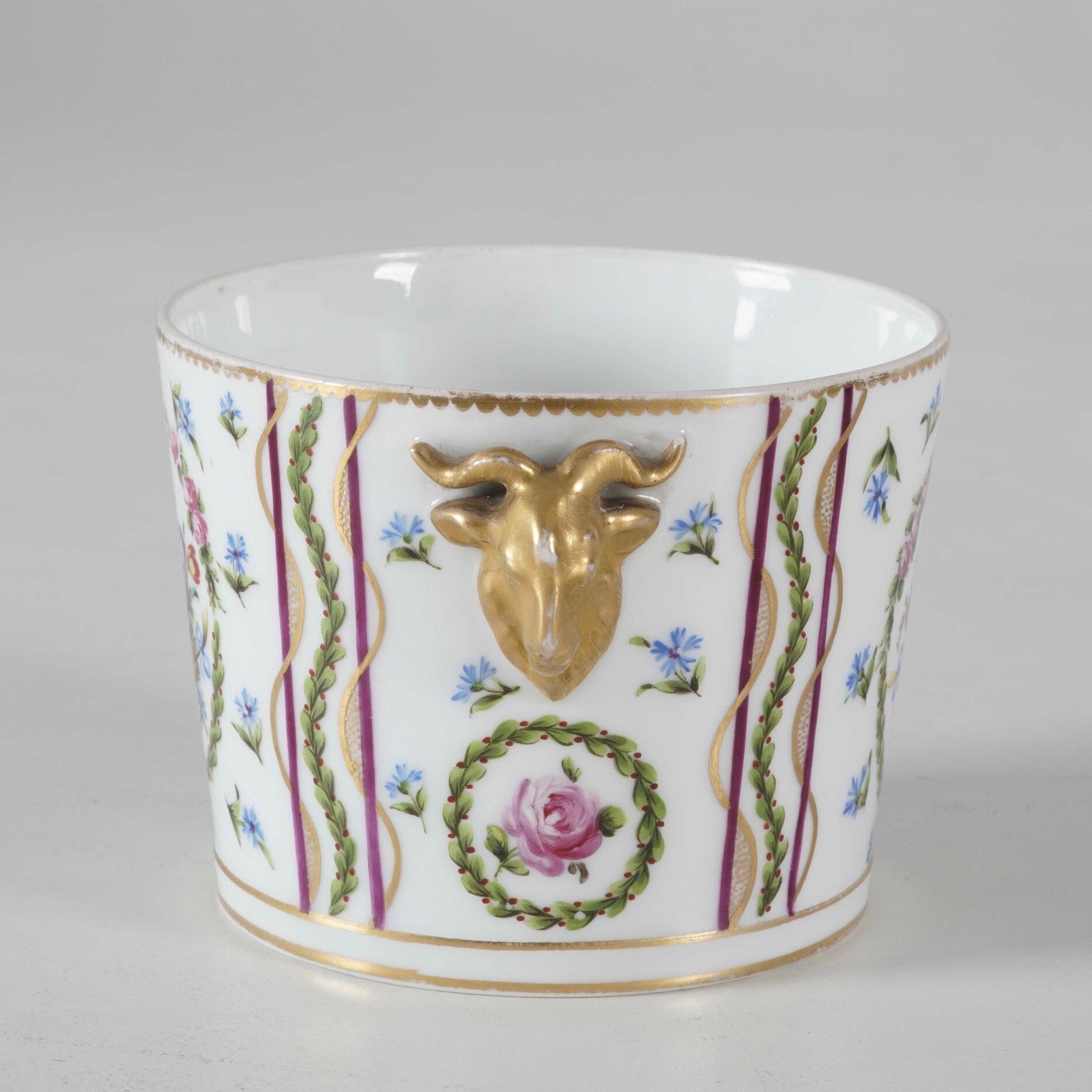 Piccolo Vaso. Parigi, XIX Secolo.