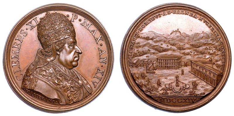 STATO PONTIFICIO. CLEMENTE XI (Giovanni Francesco Albani), 1700-1721. Medaglia annuale in bronzo 1714/A. XIV. I bagni di Nocera.  - Auction Numismatics - Medals and popes - II - Cambi Casa d'Aste