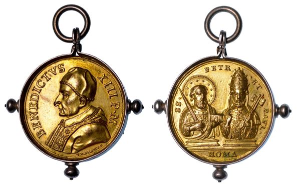 STATO PONTIFICIO. BENEDETTO XIII (Pier Francesco Vincenzo Maria Orsini), 1724-1730. Medaglia in bronzo dorato s.d. (circa 1724). In onore dei SS. Pietro e Paolo.