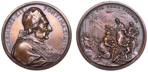 STATO PONTIFICIO. CLEMENTE XII (Lorenzo Corsini), 1730-1740. Medaglia annuale in bronzo 1739/A. IX. Ospedale Santo Spirito.