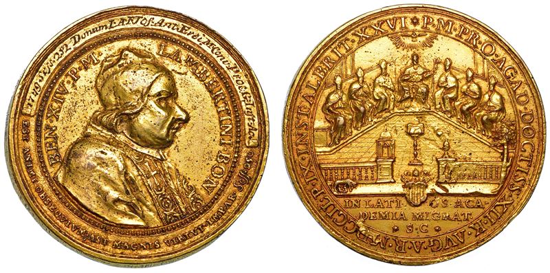 STATO PONTIFICIO. BENEDETTO XIV (Prospero Lorenzo Lambertini), 1740-1758. Medaglia in bronzo dorato 1752/A. XII. Società Albrizziana di scienze, lettere ed arti.  - Auction Numismatics - Medals and popes - II - Cambi Casa d'Aste
