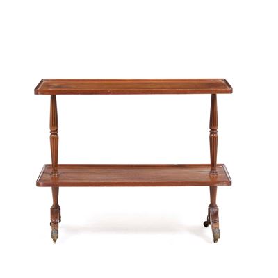 Carrello in Legno a Due Ripiani
