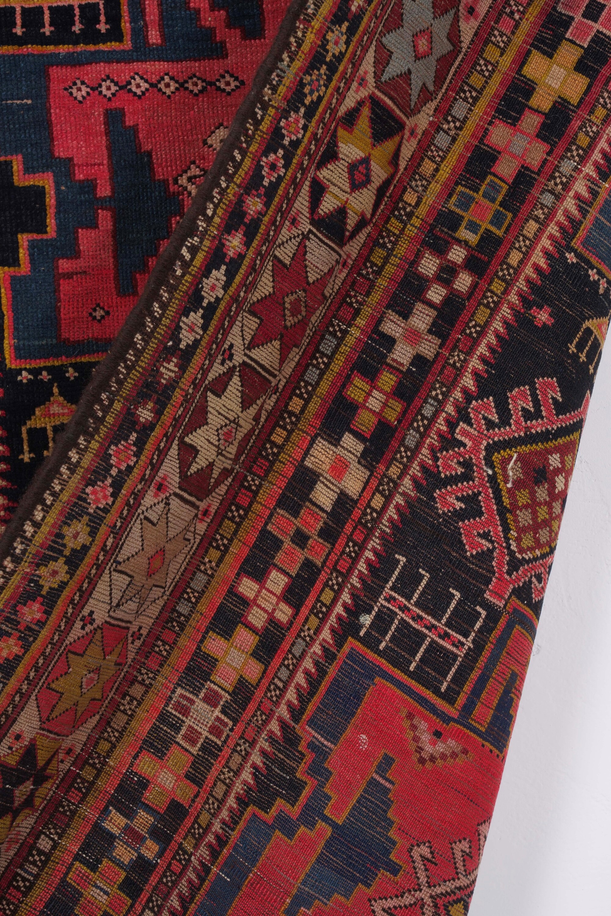 Tappeto Shirvan, Baku, Caucaso, fine XIX - inizio XX secolo, 313x135 cm