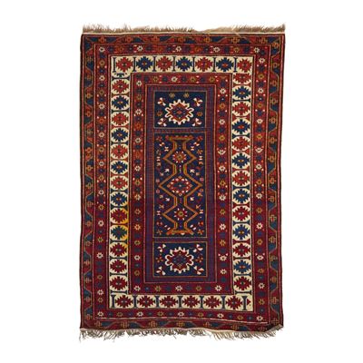 Tappeto Shirvan, Caucaso, fine XIX - inizio XX secolo, cm 157 x 107
