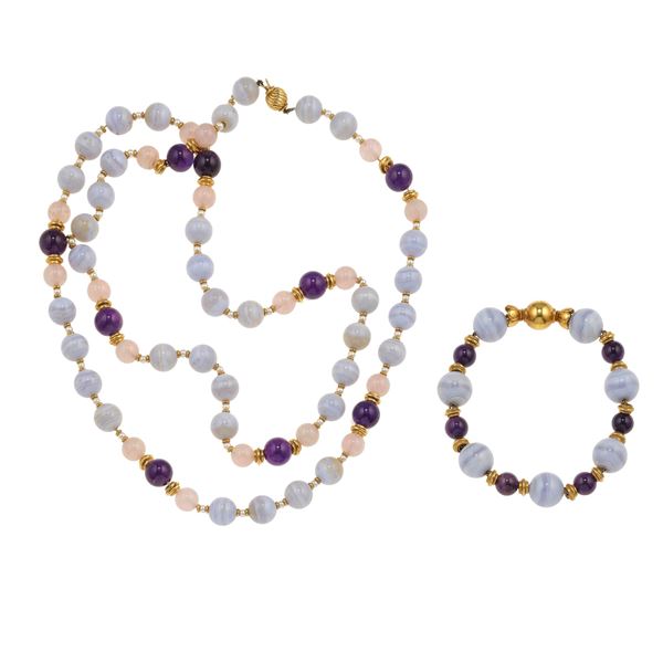Demi-parure composta da sautoir e bracciale con agata striata, ametista, quarzo rosa e piccole perle