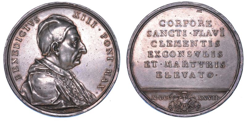 STATO PONTIFICIO. BENEDETTO XIII (Pier Francesco Vincenzo Maria Orsini), 1724-1730. Medaglia in argento 1727 (A. IV). Ritrovamento e ricollocamento delle reliquie di S. Flavio Clemente.  - Auction Numismatics - Medals and popes - II - Cambi Casa d'Aste