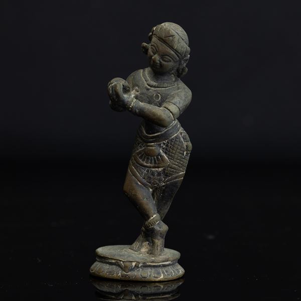 Figura di Krishna in bronzo, India, XIX secolo