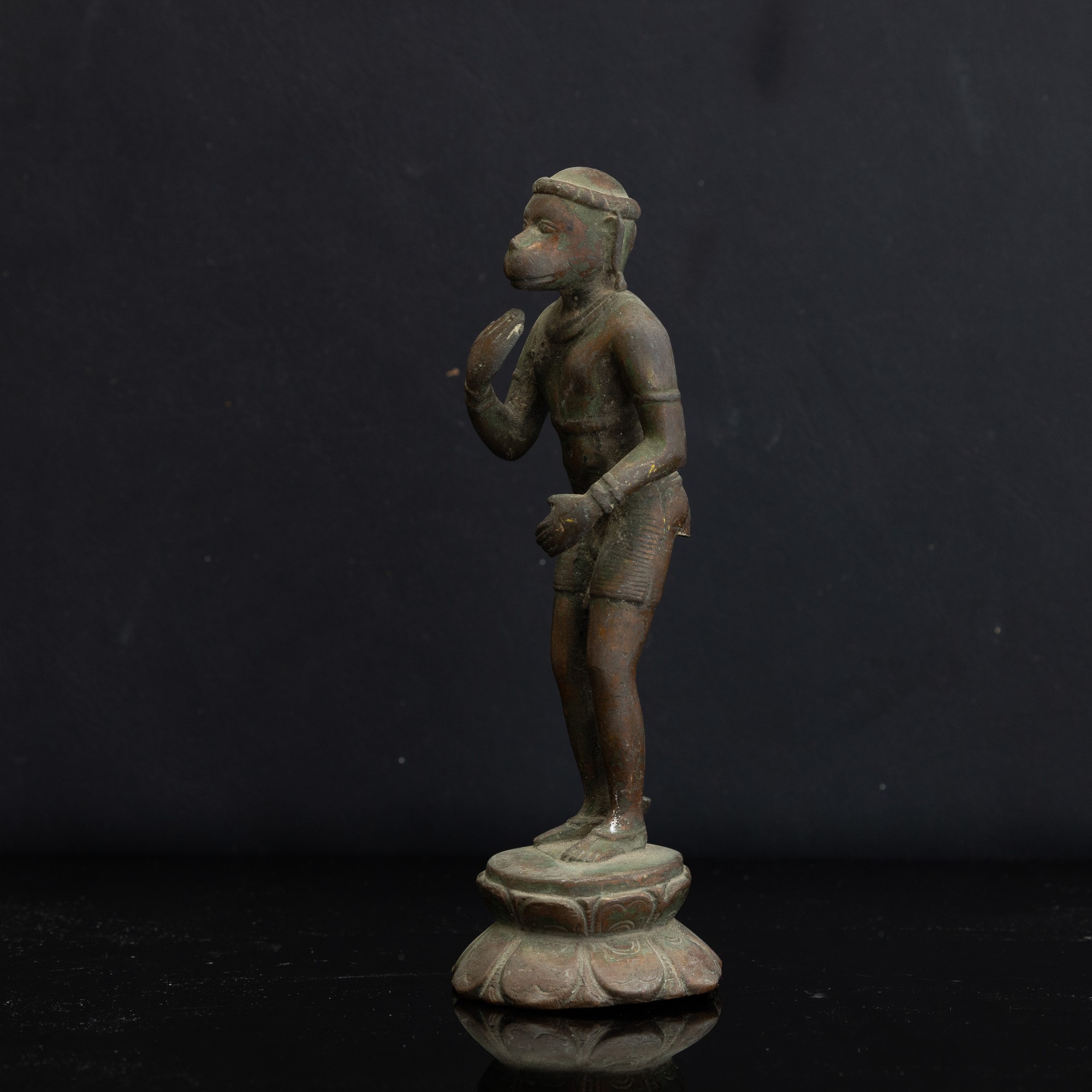 Figura di Hanuman Stante in Bronzo, India, XIX Secolo