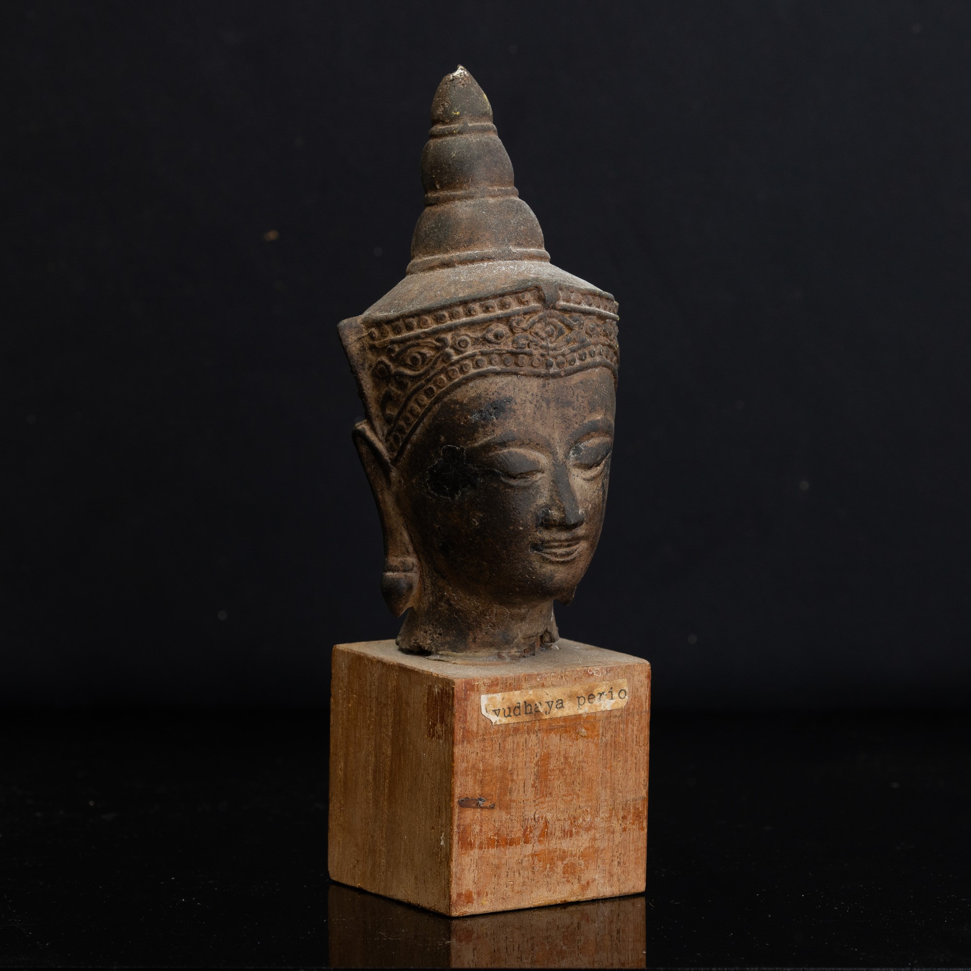 Testa di Buddha Scolpita in Bronzo, India, XIX Secolo