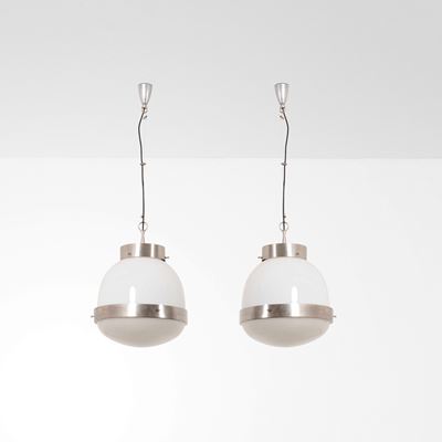Due Lampade a Sospensione Mod. Delta