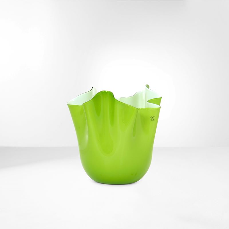 Venini : Vaso a fazzoletto  - Asta Arredi del XX secolo - Cambi Casa d'Aste