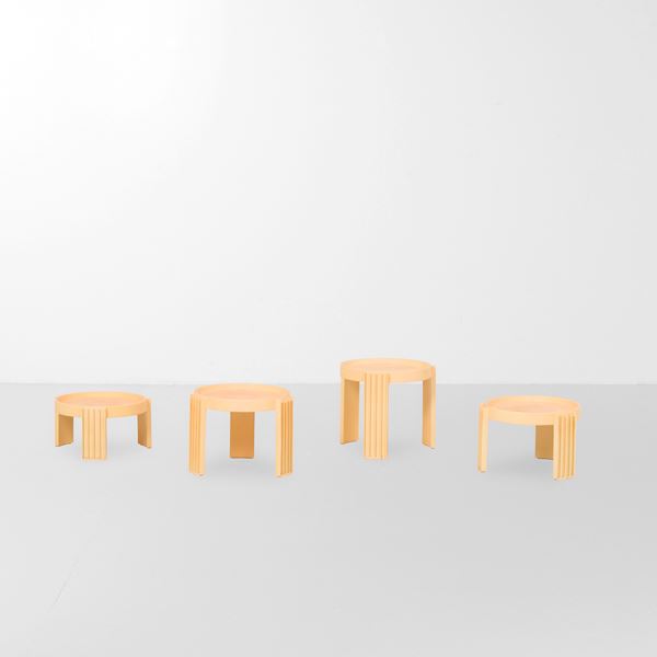Gianfranco Frattini - Quattro tavolini impilabili mod. Marema