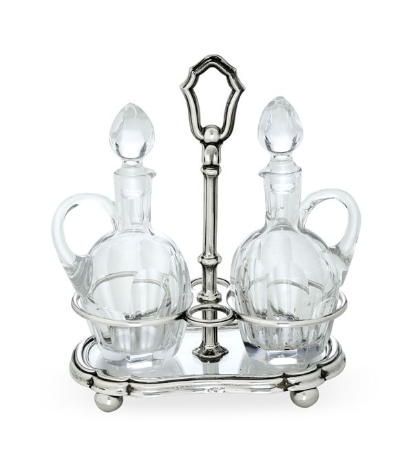 Oliera. Argenteria italiana del XX secolo. Argentiere Cesa, Alessandria