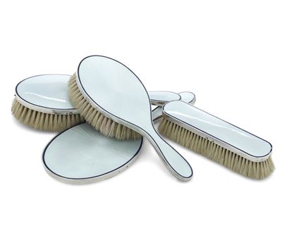 Francia, Set di spazzole con montatura in argento, XX secolo