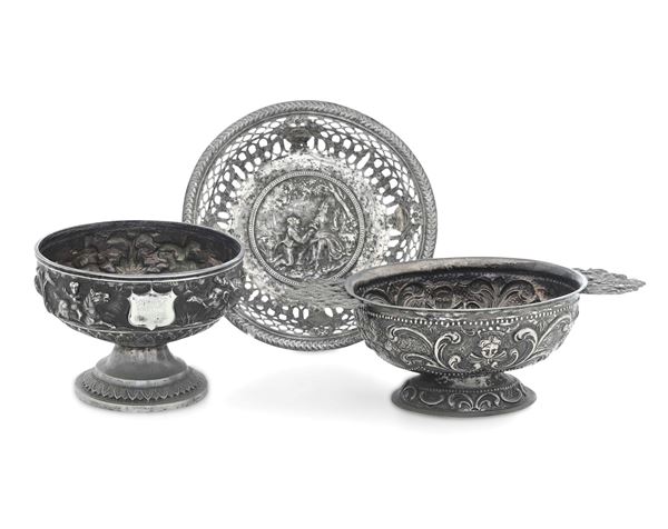 Due alzate e un cestino. Differenti manifatture del XX secolo