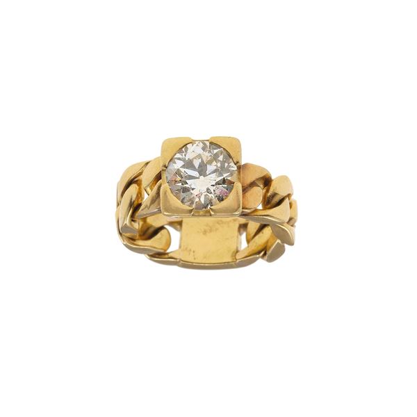 Old-cut diamond and gold ring