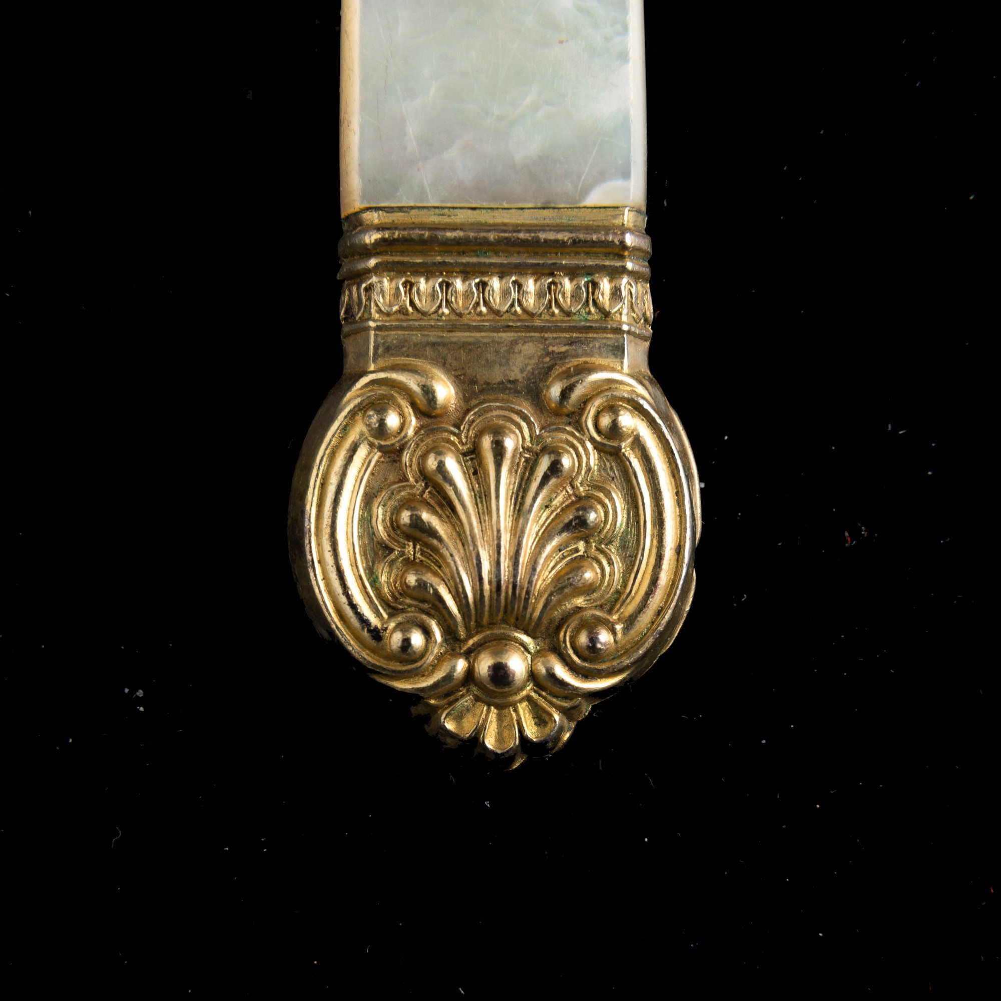 Marchio dell’argentiere S.J. (entro rombo non identificato), Ventiquattro coltelli da dessert, ar...