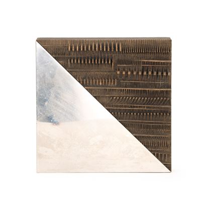 Folded Page - scultura in acciaio e ottone argentato