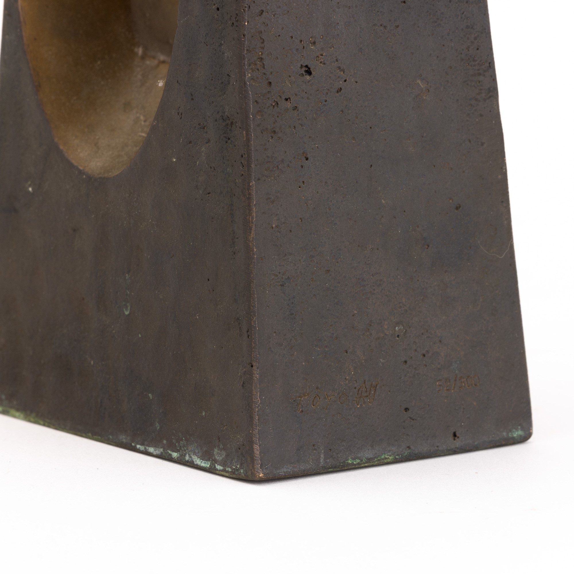 Tomonori Toyofuku - Scultura in bronzo