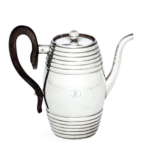 Roma, metà del XIX secolo, maestro argentiere Filippo Pacetti (1824-1857) Caffettiera