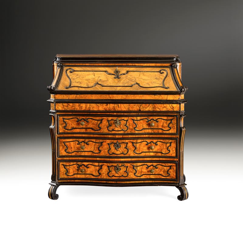 Ribalta lastronata in radica. Lombardia, XVIII secolo  - Asta Fine Art Selection - Cambi Casa d'Aste